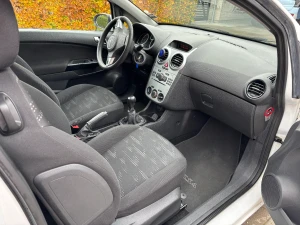 OPEL Corsa Thumbnail 2