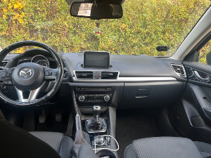 MAZDA Mazda3 Thumbnail 1