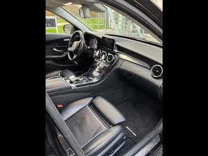 MERCEDES-BENZ C-Klasse Thumbnail 6