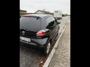 TOYOTA Aygo Thumbnail 2