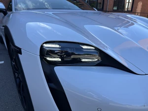 PORSCHE Taycan 4 Thumbnail 8