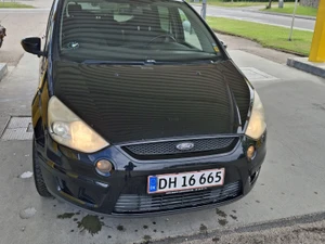 FORD S-Max Thumbnail 2