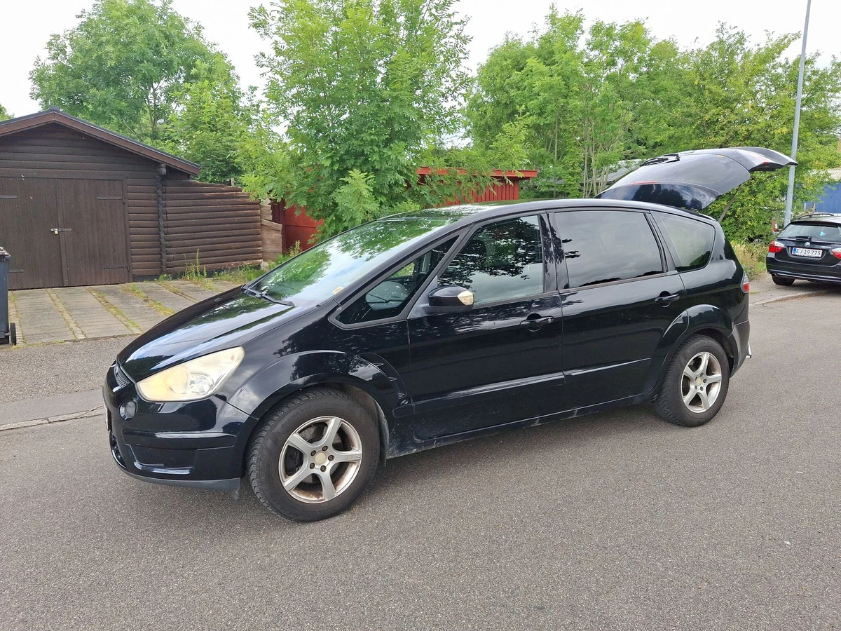 FORD S-Max