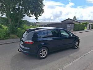 FORD S-Max Thumbnail 3