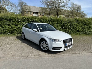 AUDI A3 Sportback Thumbnail 1