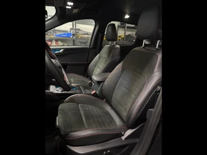 FORD Kuga Thumbnail 7