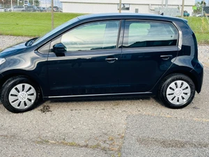 VOLKSWAGEN Up! Thumbnail 3