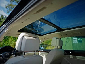 VOLKSWAGEN Passat Thumbnail 9