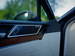 VOLKSWAGEN Passat Thumbnail 6