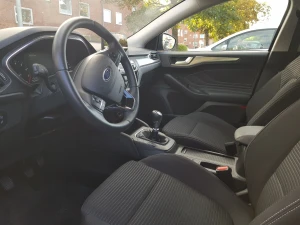 FORD Focus Thumbnail 3