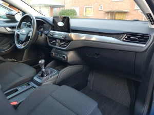 FORD Focus Thumbnail 2