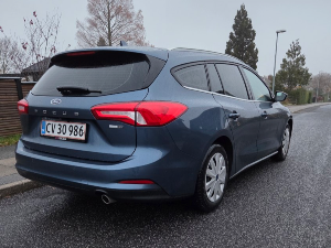 FORD Focus Thumbnail 9