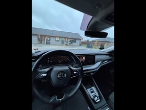 SKODA Octavia Thumbnail 4