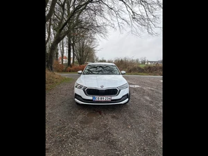 SKODA Octavia Thumbnail 8