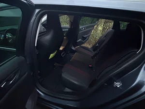 RENAULT Megane Thumbnail 4