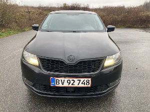 SKODA Rapid Spaceback Thumbnail 4