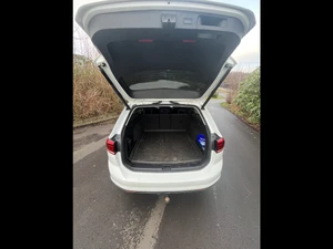 VOLKSWAGEN Passat Thumbnail 16