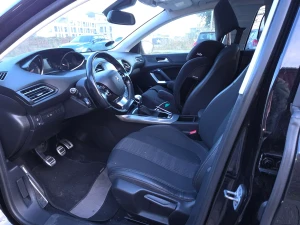 PEUGEOT 308 Thumbnail 8