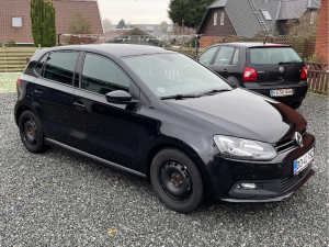 VOLKSWAGEN Polo Thumbnail 3