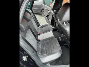 VOLKSWAGEN Polo Thumbnail 9