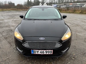 FORD Focus Thumbnail 4