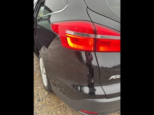 FORD Focus Thumbnail 8