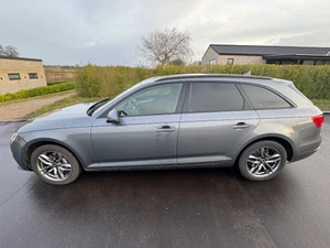 AUDI A4 Avant Thumbnail 10