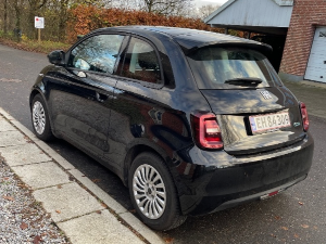 FIAT 500 Thumbnail 3