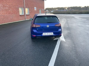 VOLKSWAGEN Golf Thumbnail 9