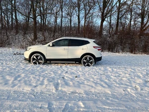 NISSAN Qashqai Thumbnail 7