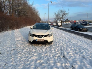 NISSAN Qashqai Thumbnail 6