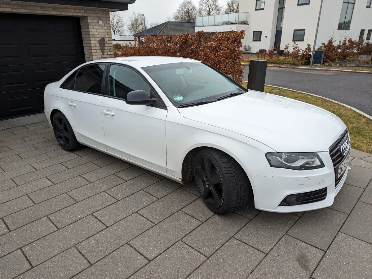 AUDI A4