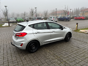 FORD Fiesta Thumbnail 2