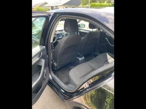 SKODA Octavia Thumbnail 2