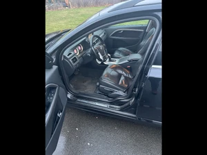 VOLVO V70 Thumbnail 10