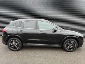 MERCEDES-BENZ Eqa Thumbnail 3