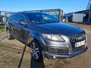 AUDI Q7 Thumbnail 1