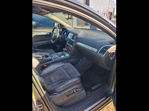 AUDI Q7 Thumbnail 11