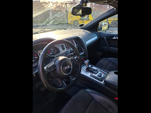 AUDI Q7 Thumbnail 10