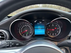 MERCEDES-BENZ C-Klasse Thumbnail 1