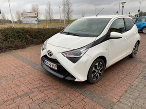 TOYOTA Aygo Thumbnail 2