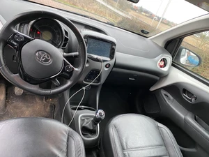 TOYOTA Aygo Thumbnail 5