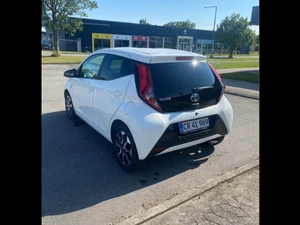 TOYOTA Aygo Thumbnail 12