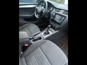 SKODA Octavia Combi Thumbnail 9