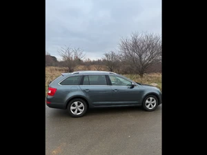 SKODA Octavia Combi Thumbnail 5