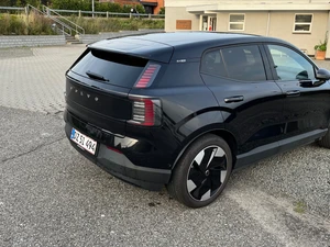 VOLVO Ex30 Thumbnail 4