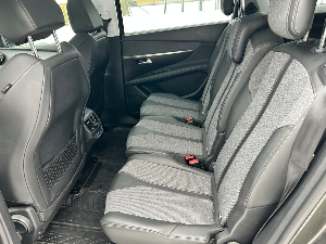 PEUGEOT 5008 Thumbnail 6