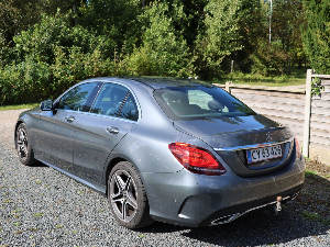 MERCEDES-BENZ C-Klasse Thumbnail 4