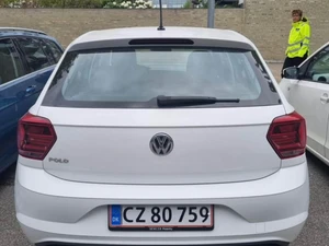 VOLKSWAGEN Polo Thumbnail 7
