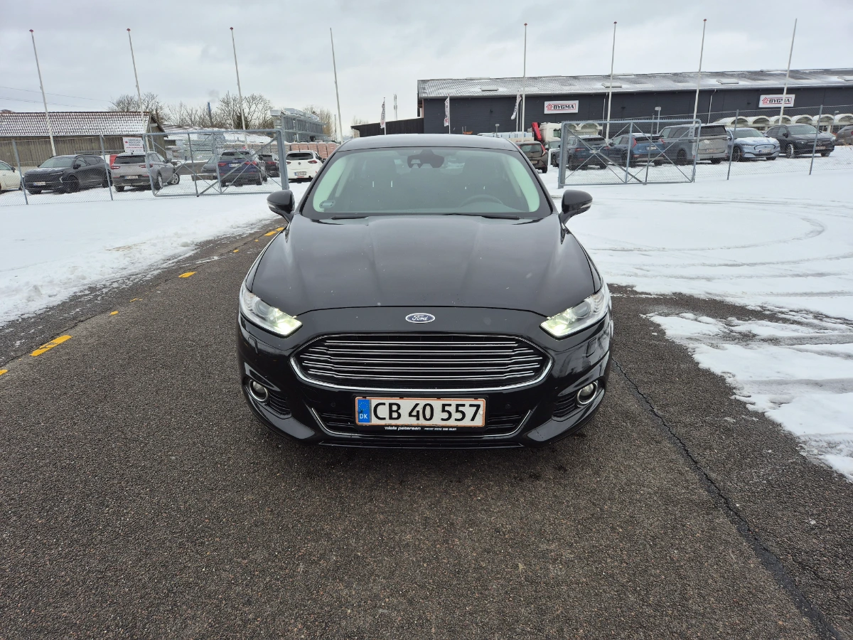 FORD Ny Mondeo 1